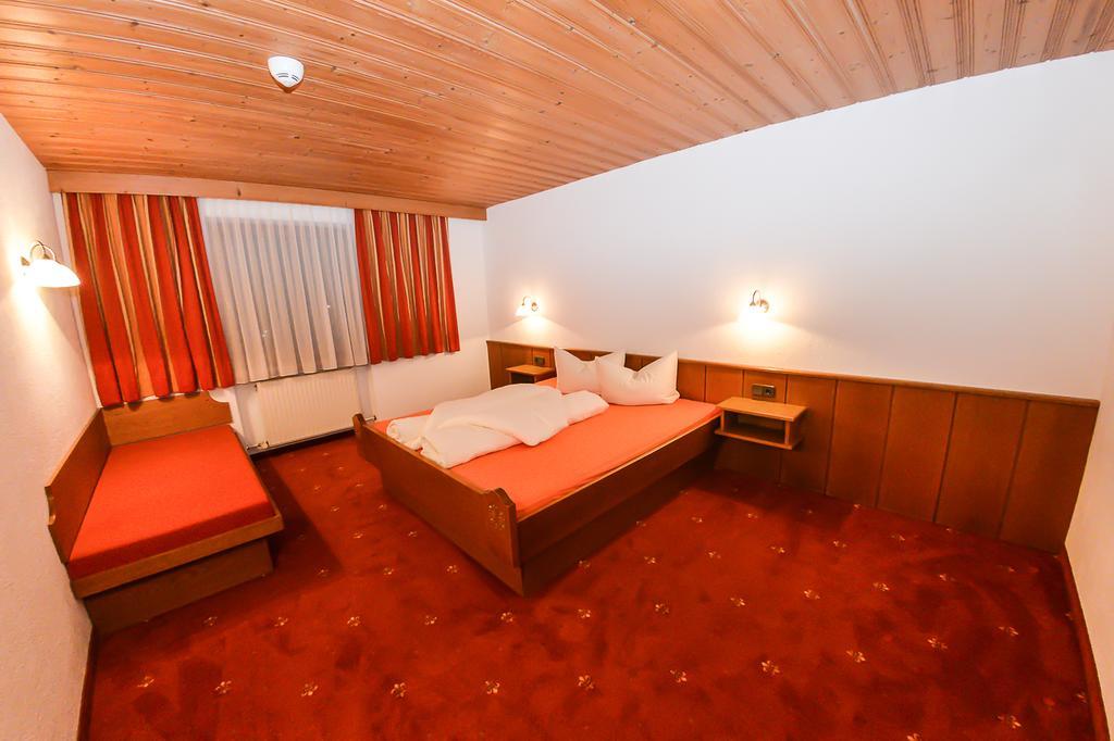 Haus Gerda Hotel Fiss Exterior foto